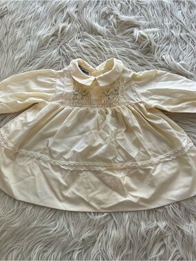 Vintage Polly Flinders Yellow Collared Hand Smocked Dress Baby Girls 12 Months